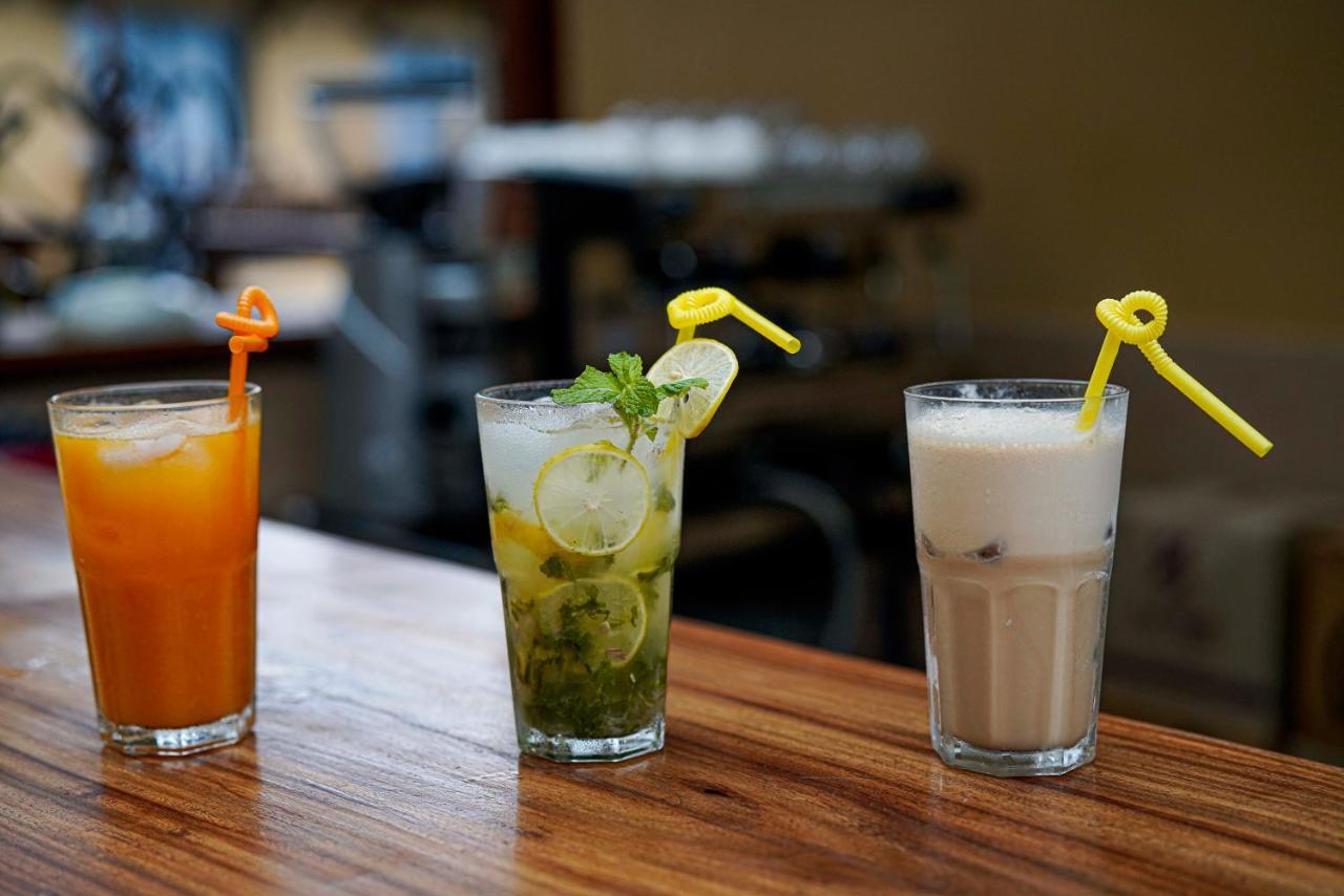 Bar Peepal Resort Pokhara Eksteriør billede A selection of Vietnamese drinks
