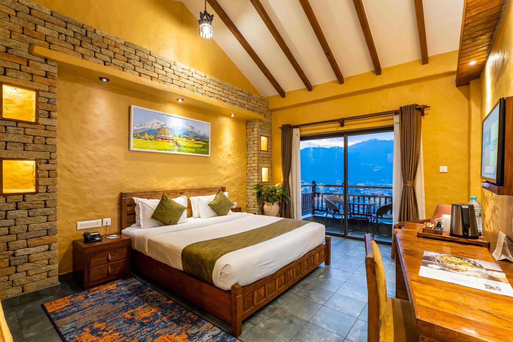 Bar Peepal Resort Pokhara Eksteriør billede Deluxe Room